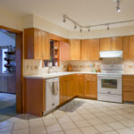 610 Laurel-4